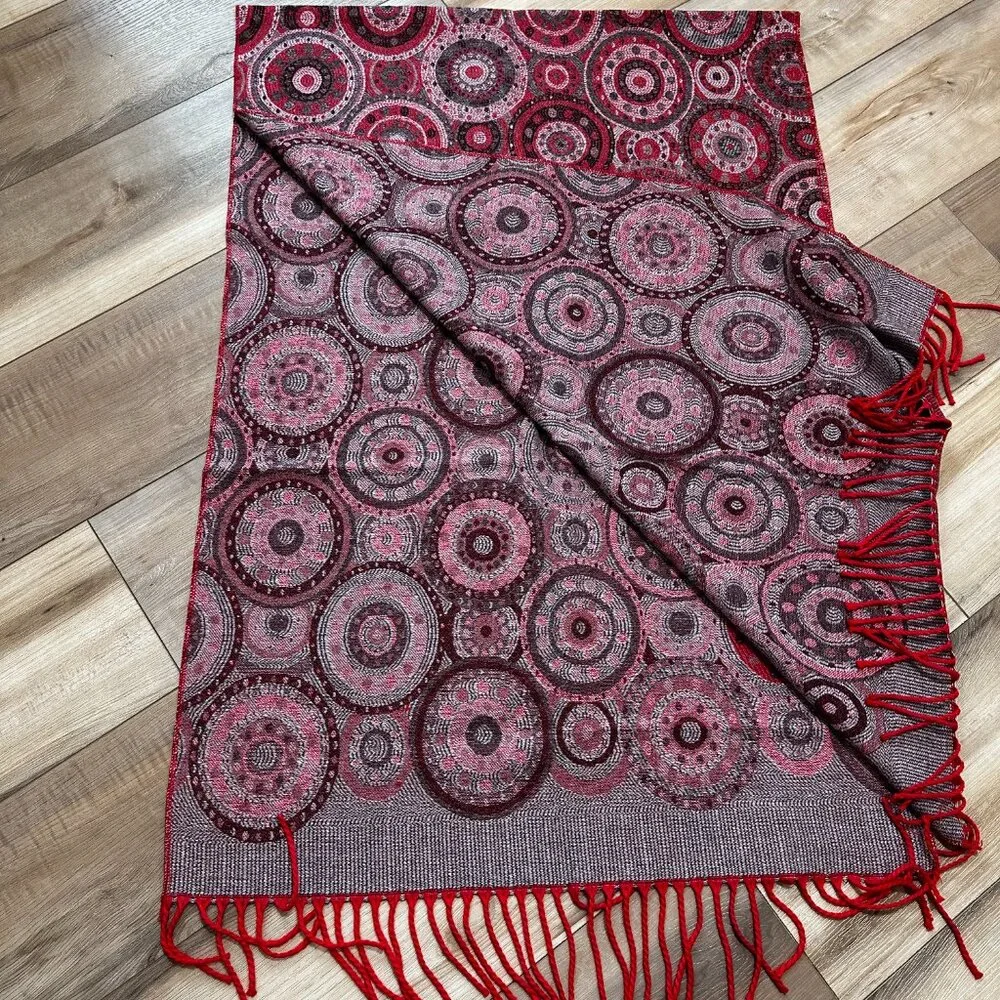 Luxury Uriah Baby Alpaca Wrap Shawl | Rich Red Pattern | Made in Peru - Picture 14 of 16